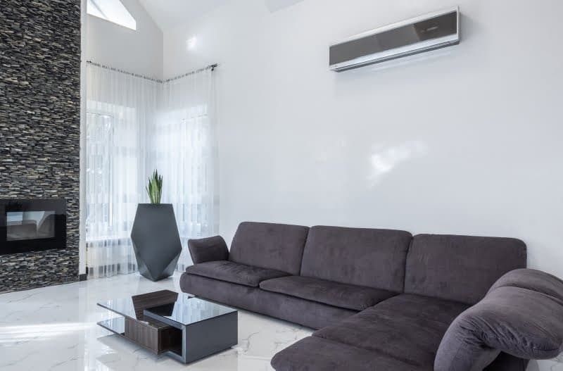 Klimatyzacja, jaki rodzaj wybrać – klimatyzacja sufitowa, ścienna czy przypodłogowa